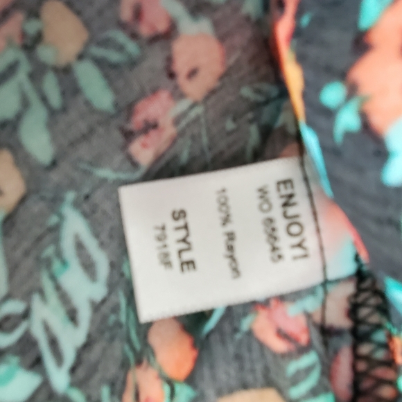 Michael Stars Hippie Floral Romper - Picture 9 of 14